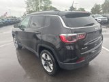 Used 2022 Jeep Compass Limited image 3