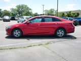 Used 2023 Hyundai Elantra SE image 2