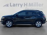 Used 2017 Jeep Compass Latitude w/ Popular Equipment Group image 2