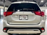 Used 2020 Mitsubishi Outlander SE image 4