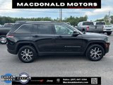 Used 2023 Jeep Grand Cherokee Limited image 5