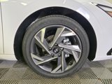 New 2025 Hyundai Elantra SEL image 3