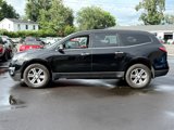 Used 2017 Chevrolet Traverse LT image 2