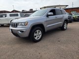 Used 2017 Jeep Grand Cherokee Laredo w/ Quick Order Package 23E image 3