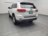 Used 2017 Jeep Grand Cherokee Laredo w/ Quick Order Package 2BE image 6
