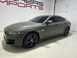 Used 2017 Jaguar XE image 2