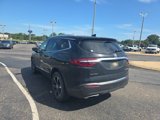 Used 2018 Buick Enclave Essence image 5