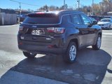 Used 2024 Jeep Compass Latitude image 3