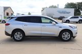Used 2020 Buick Enclave Essence w/ Sound and Sites Package image 2