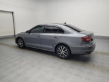 Used 2018 Volkswagen Jetta SE image 3
