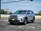 Used 2019 Toyota Highlander LE image 3