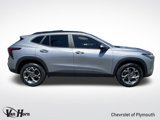 Used 2024 Chevrolet Trax LT w/ Driver Confidence Package image 2
