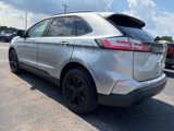 Used 2023 Ford Edge SE image 6