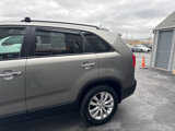 Used 2011 Kia Sorento LX w/ Convenience Pkg image 5