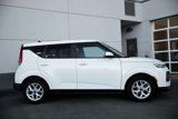Used 2022 Kia Soul LX w/ Technology Package image 3