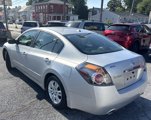Used 2009 Nissan Altima 2.5 SL w/ Connection Pkg image 4