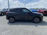 New 2025 Chevrolet TrailBlazer LT w/ Driver Confidence Package image 2