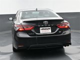 Used 2021 Toyota Camry SE image 4