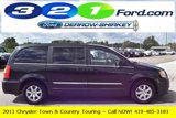 Used 2011 Chrysler Town & Country Touring image 3