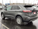 Used 2023 Ford Edge SEL image 5