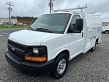 Used 2013 Chevrolet Express 3500 image 2