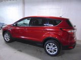 Used 2017 Ford Escape SE image 4