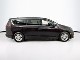 Used 2018 Chrysler Pacifica L image 4