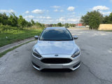 Used 2016 Ford Focus SE w/ SE Power Seat Package image 4