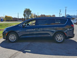 New 2025 Chrysler Pacifica Select image 4