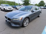 Used 2021 Volvo S60 T5 Momentum image 3