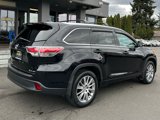 Used 2015 Toyota Highlander XLE image 3