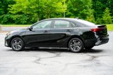 Used 2024 Kia Forte LXS w/ LXS Technology Package image 4