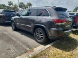 Used 2021 Jeep Grand Cherokee Limited w/ Luxury Group II image 3