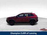Used 2021 Jeep Cherokee Trailhawk image 4