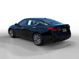 Used 2023 Nissan Altima 2.5 SV image 3