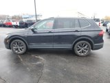Used 2022 Volkswagen Tiguan SE image 2