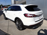 Used 2021 Lincoln Nautilus Reserve w/ Equipment Group 202A image 3