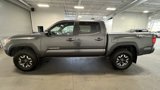 Used 2019 Toyota Tacoma TRD Off-Road image 6