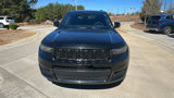 Used 2023 Jeep Grand Cherokee L Laredo image 3