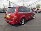 Used 2009 Chrysler Town & Country Touring image 6