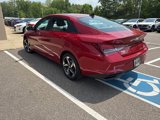 Certified 2023 Hyundai Elantra SEL w/ Convenience Package image 4