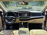 Used 2015 Toyota Highlander XLE image 4