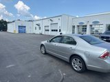 Used 2007 Ford Fusion SEL image 3