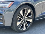 Certified 2022 Volvo S60 B5 Momentum w/ Premium Package image 5