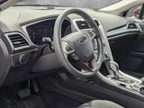 Used 2015 Ford Fusion SE image 2