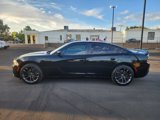 Used 2016 Dodge Charger SE image 2