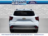 Used 2024 Chevrolet Trax LT w/ Sunroof Package image 4
