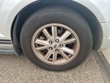 Used 2005 Ford Mustang Deluxe image 4