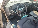 Used 2003 Chevrolet S10 Pickup 2WD Regular Cab image 6