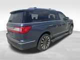 Used 2018 Lincoln Navigator Select w/ Technology Package image 4